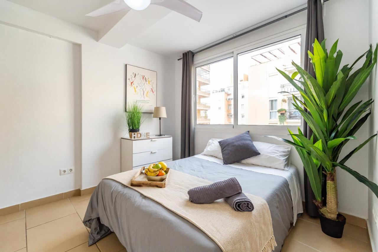 Fuengirola Paseo Maritimo Deluxe Apartment By The Beach Zewnętrze zdjęcie
