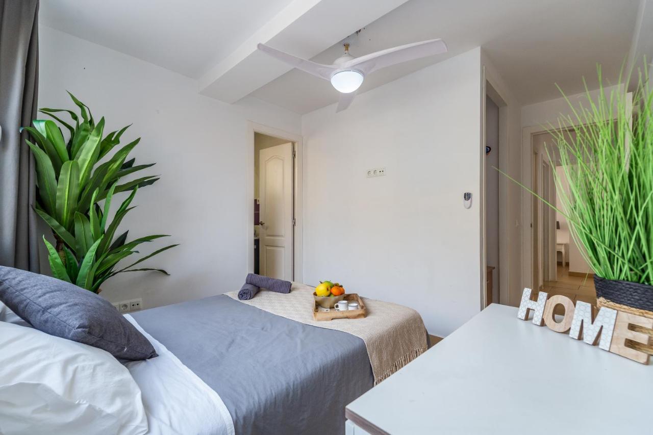 Fuengirola Paseo Maritimo Deluxe Apartment By The Beach Zewnętrze zdjęcie